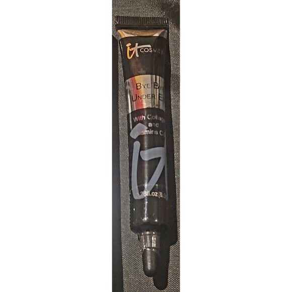 NEW IT COSMETICS BYE BYE UNDER EYE MEDIUM Makeup CONCEALER .28 oz SEALED w/ box - Picture 3 of 3